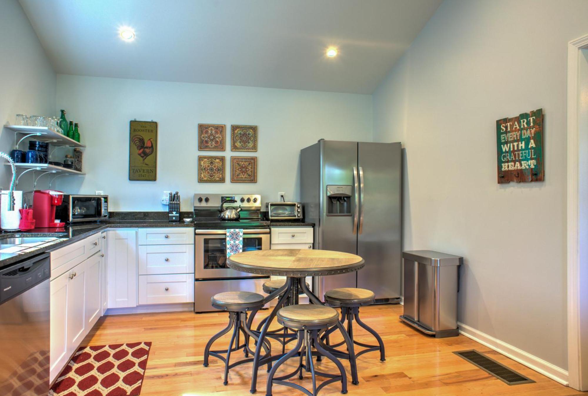Dogwood Blossom Cottage Эшвилл Экстерьер фото