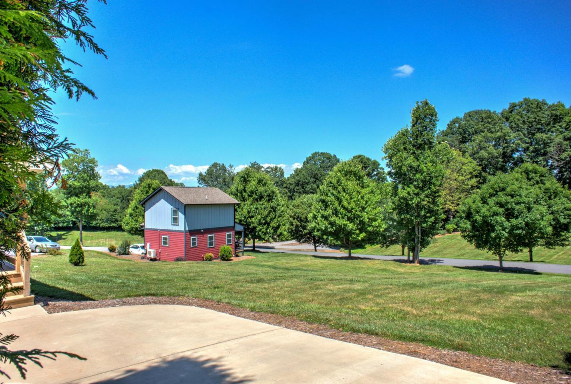 Dogwood Blossom Cottage Эшвилл Экстерьер фото